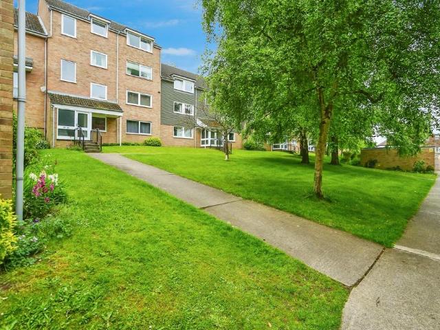 Flat for sale in Church Cowley, The Slade