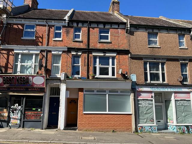 Flat for sale in Central, Heathlands