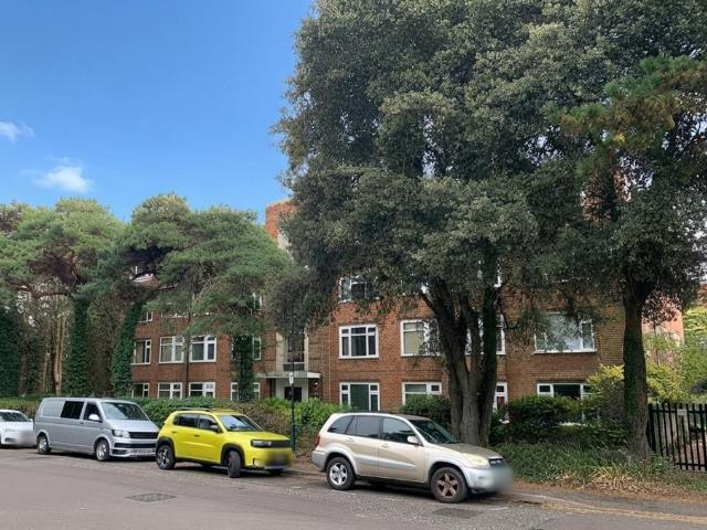 Flat for sale in Springbourne, Bournemouth
