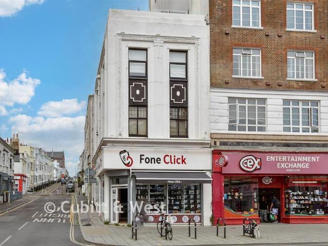 Flat for sale in Brunswick, Brighton & Hove