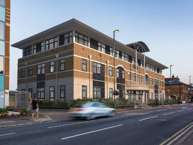 Flat for sale in Birch Green, Lower Halliford