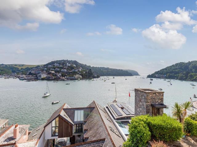 Flat for sale in Strode, Devon