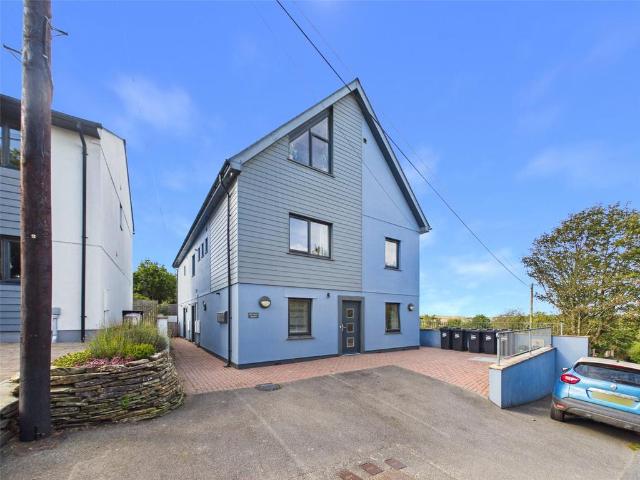 Flat for sale in Trevanson, Whitecross