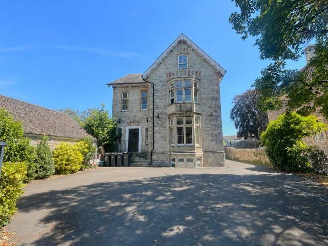 Flat for sale in Wells, Somerset