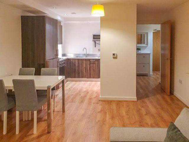 Flat for sale in Broadmead, Feckenham