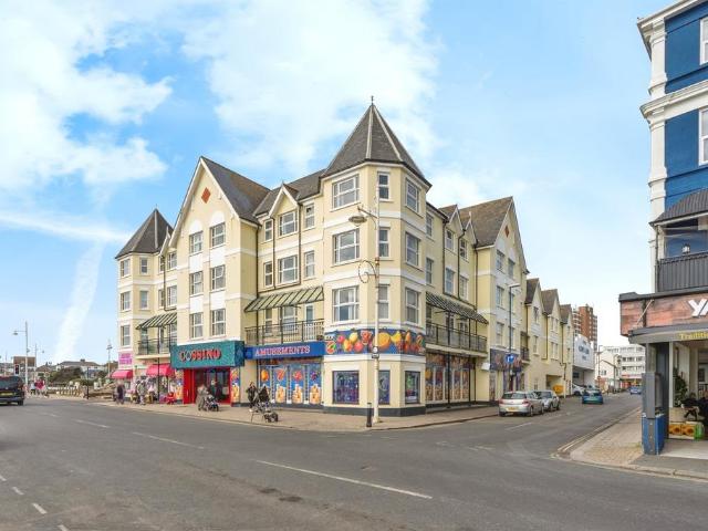 Flat for sale in Clapham, West Sussex