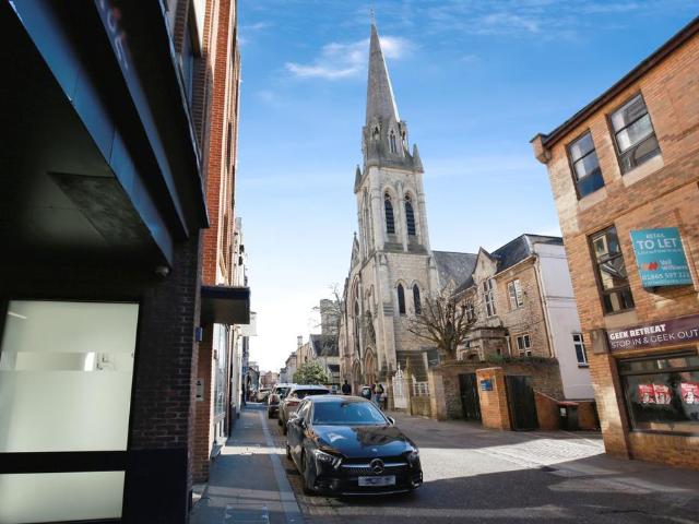 Flat for sale in The Slade, Oxfordshire