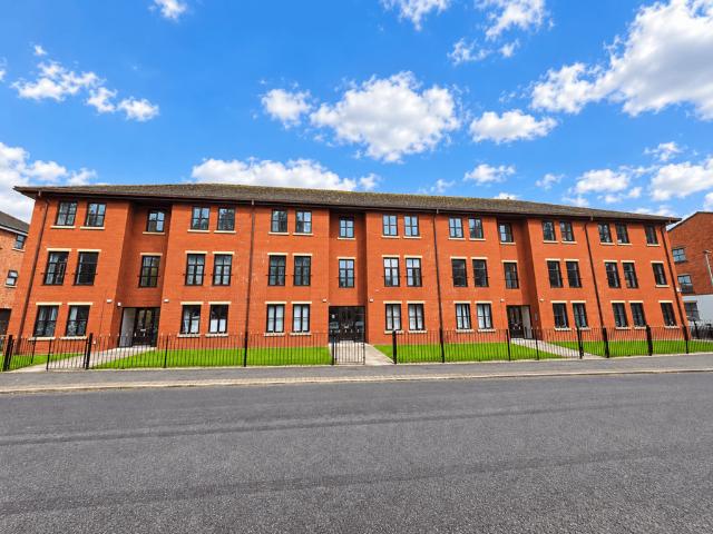 Flat for sale in Brunswick, Manchester