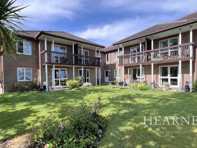 House for sale in Tricketts Cross, Ferndown