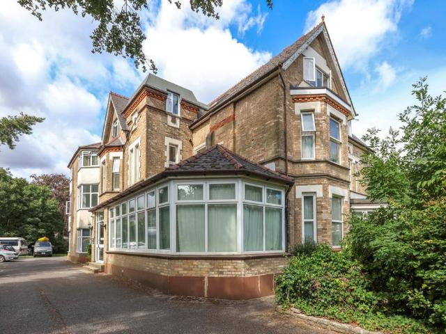 Flat for sale in Springbourne, Bournemouth