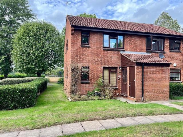 Flat for sale in Sutton Coldfield, Birmingham