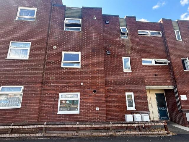 Flat for sale in Brookside, Telford