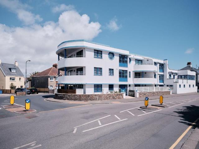 Flat for sale in Penweathers, Isle Of Man