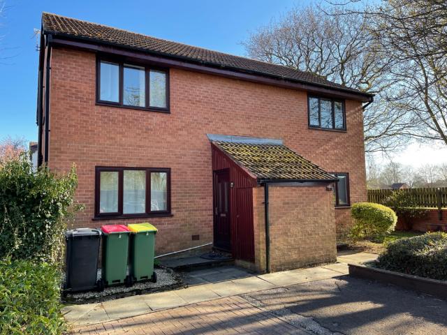 Flat for sale in Tanterton, Higher Bartle
