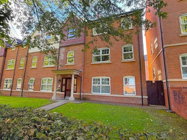 Flat for sale in Druids Heath, West Midlands
