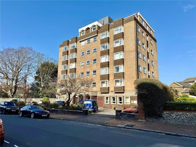 Flat for sale in Eastbourne, East Sussex