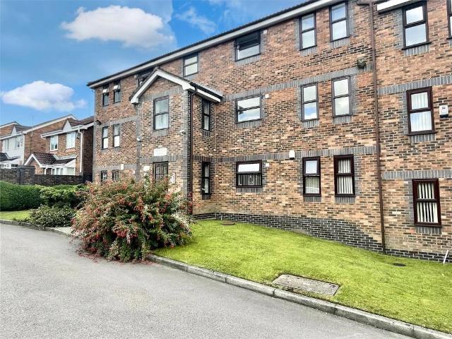 Flat for sale in Pendock, Greater Manchester
