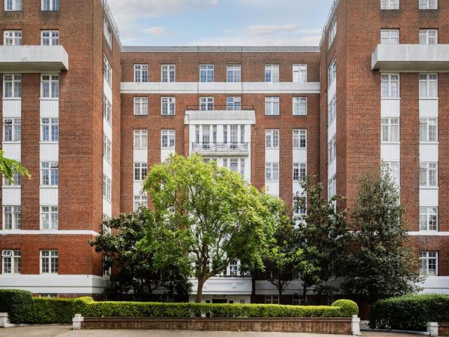 Flat for sale in St. John's Wood, Isle Of Man