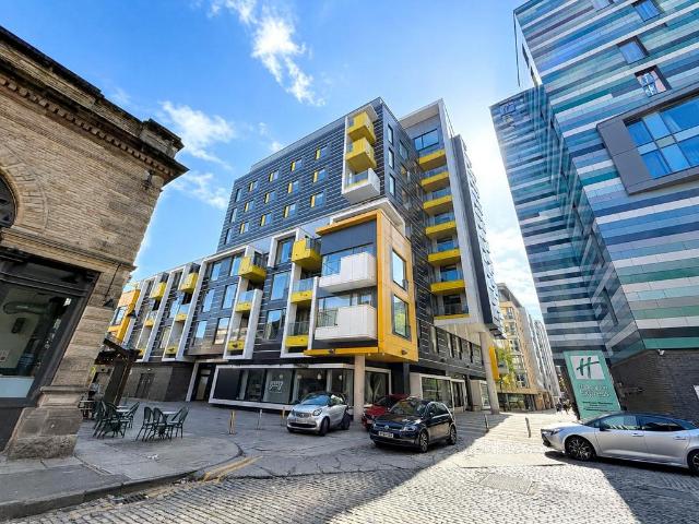 Flat for sale in City Centre, Georgia
