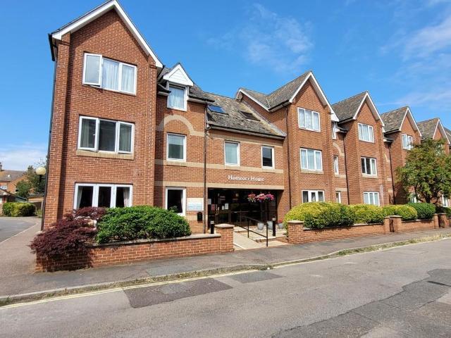 Flat for sale in Walton, Eastbridge