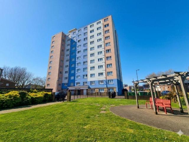 Flat for sale in Priddy's Hard, Middlecroft