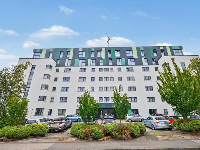 Flat for sale in Holbeck, West Yorkshire