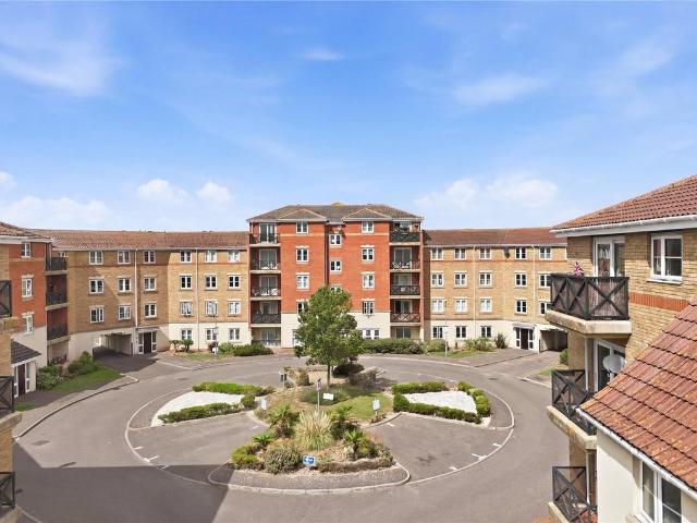 Flat for sale in Kursaal Estate, Alton Barnes