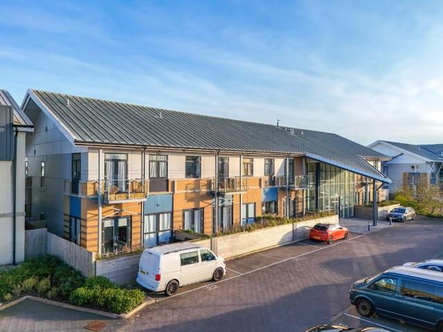 Flat for sale in Gordano Gate, Portishead