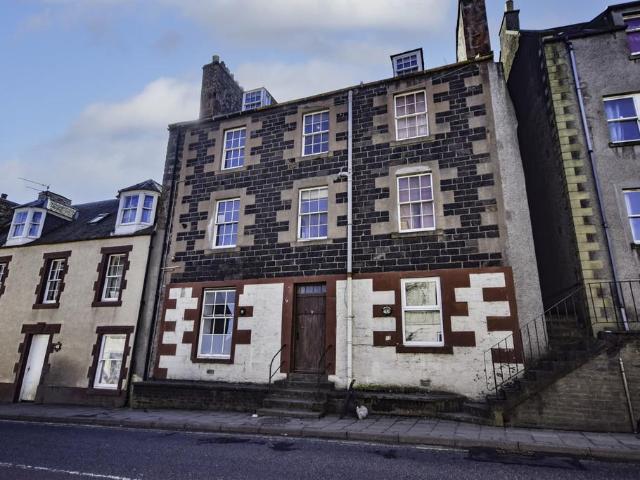 Flat for sale in Newburgh, Scotland