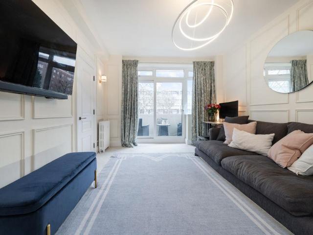 Flat for sale in St. John's Wood, Isle Of Man