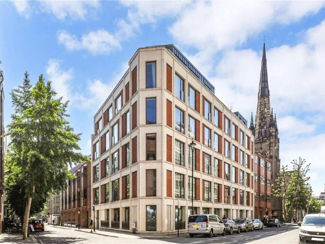 Flat for sale in Westminster, Greater London