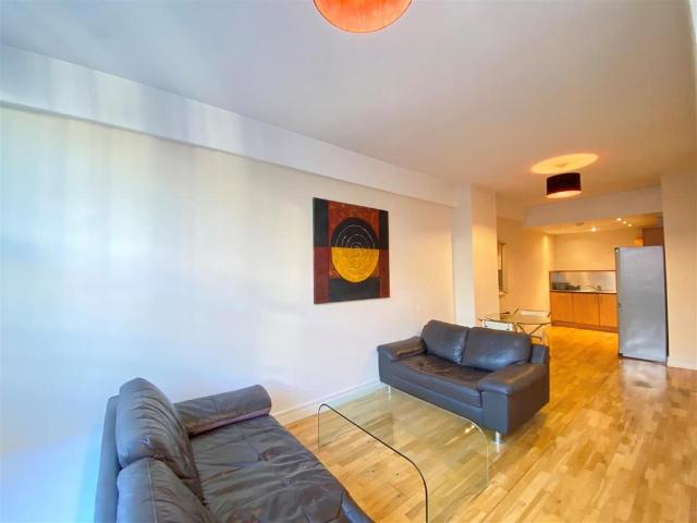 Flat for sale in City Centre, Georgia
