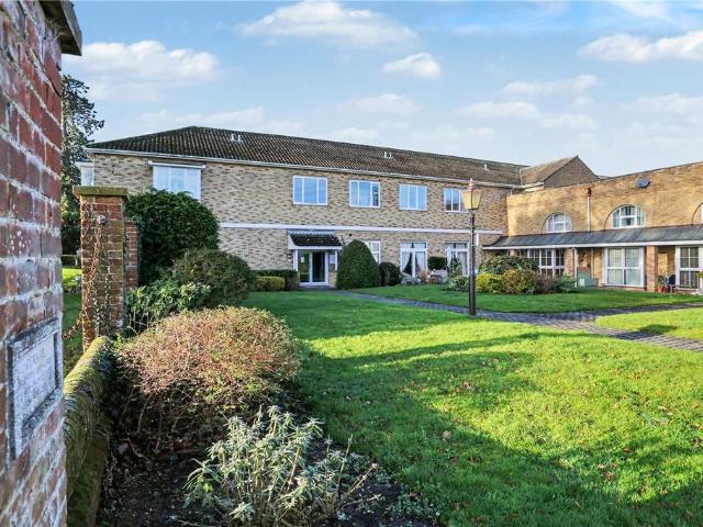 Flat for sale in Keswick, Burgh St Peter