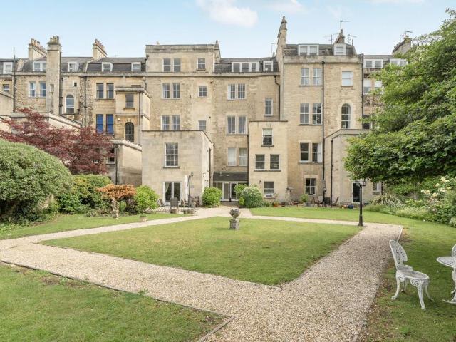 Flat for sale in Bathwick, Dulcote