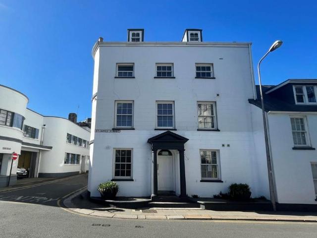 Flat for sale in St Helier, Isle Of Man