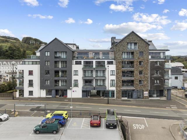 Flat for sale in Isle Of Man