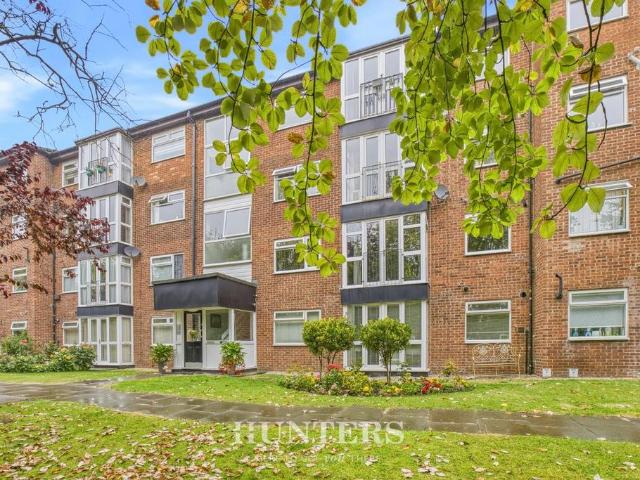 Flat for sale in Burnedge, Greater Manchester