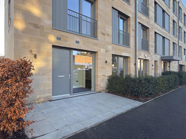 Flat for sale in Morningside, Scotland
