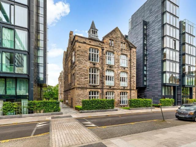 Flat for sale in Quartermile, Scotland