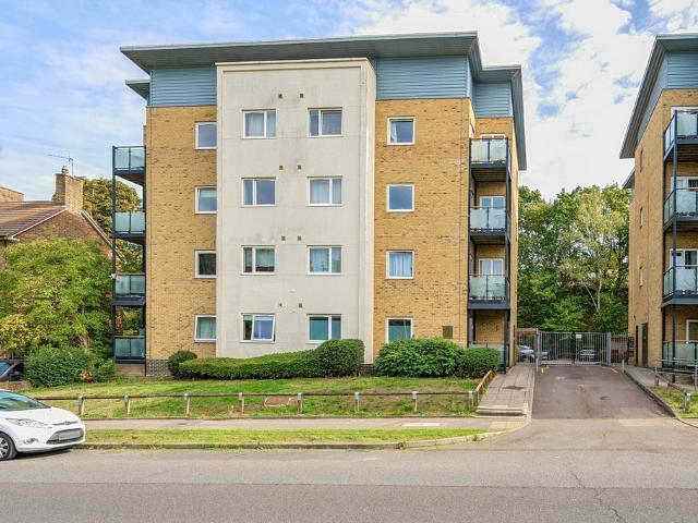 Flat for sale in Scadbury, Greater London