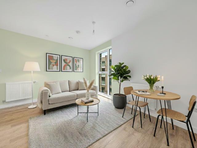 Flat for sale in New Barnet, Isle Of Man