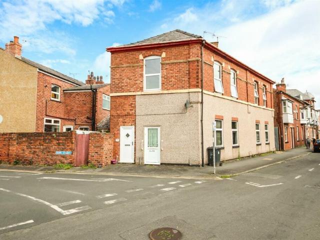 Flat for sale in Meols Cop, Southport