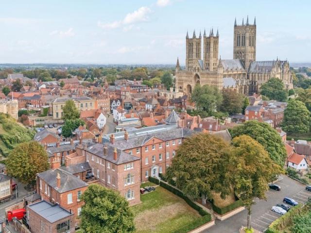 Flat for sale in New Boultham, Lincoln
