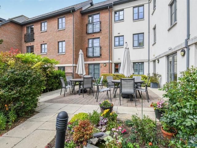 Flat for sale in Maldon
