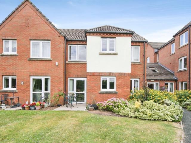 Flat for sale in Balsall, West Midlands