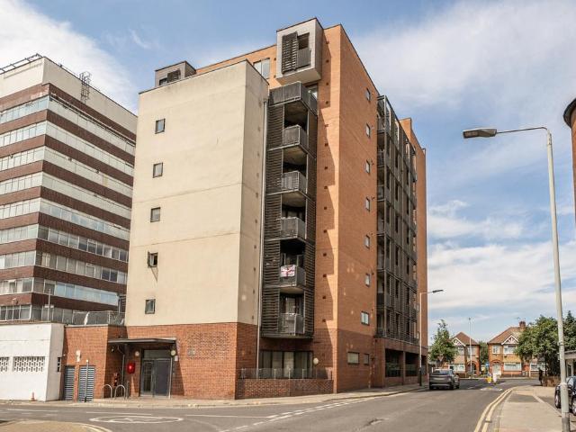 Flat for sale in Greater London