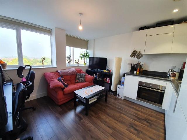 Flat for sale in Blackpole, Worcestershire