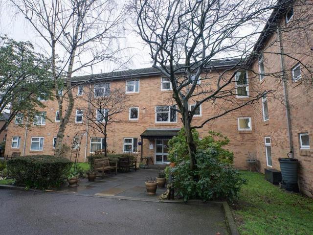 Flat for sale in West Midlands