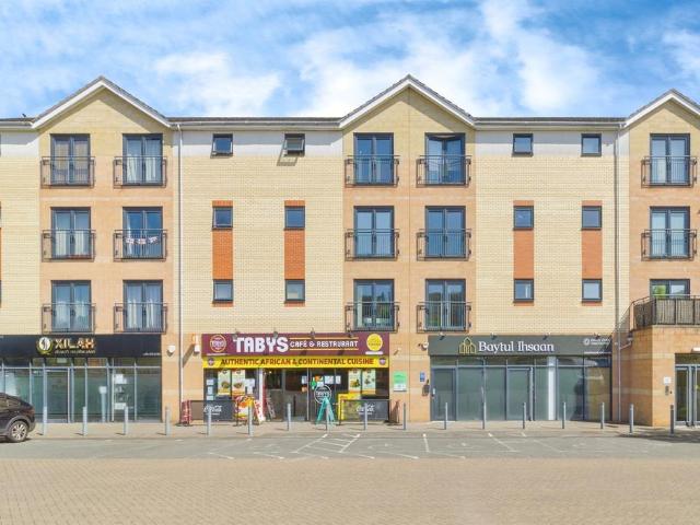 Flat for sale in Hamilton, Old Wharf