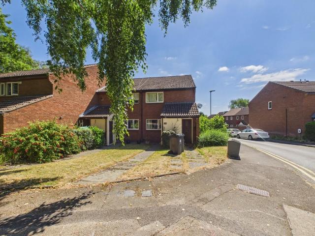 Flat for sale in Darlington
